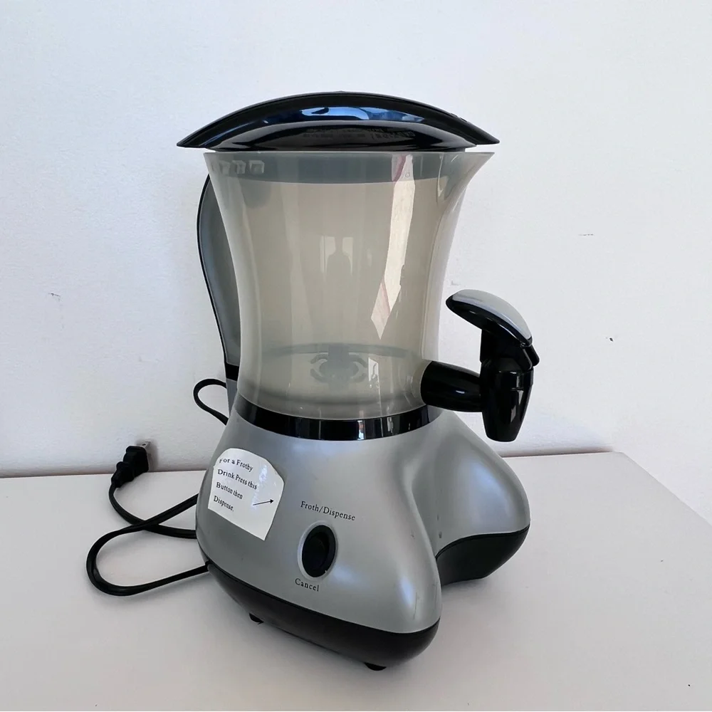 Cocoa latte maker